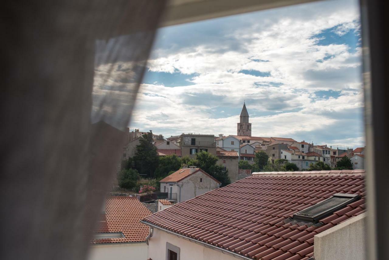 Apartments Tara Vrbnik Dış mekan fotoğraf